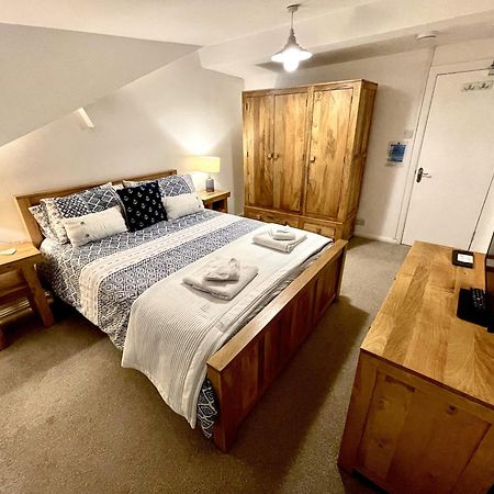 Tidesreach Filey, Sleeps 13, Close To Beach المظهر الخارجي الصورة