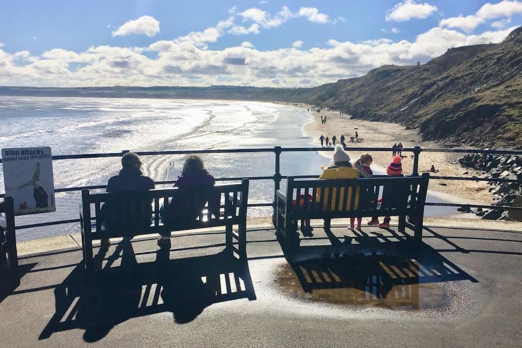 Tidesreach Filey, Sleeps 13, Close To Beach المظهر الخارجي الصورة